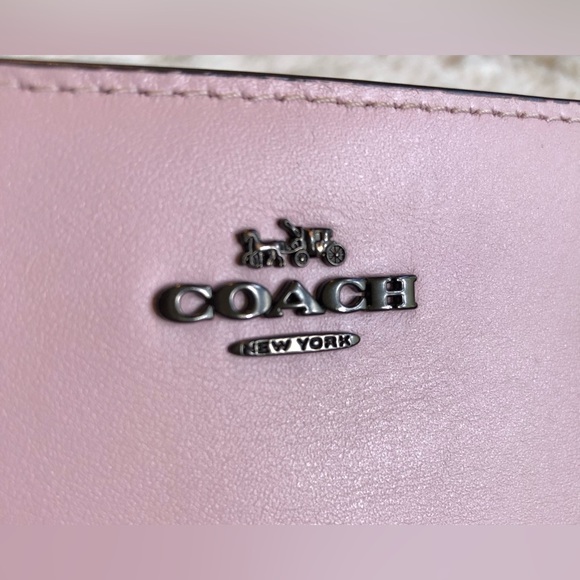 Coach Light Pink Women's All Leather Wallet - Picture 2 of 10